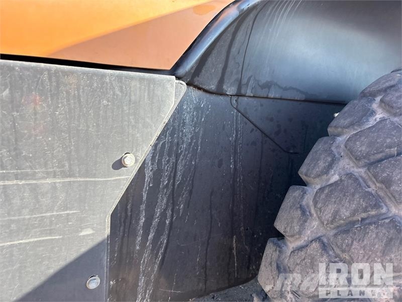 CASE 621G Wheel Loader Колесни товарачи