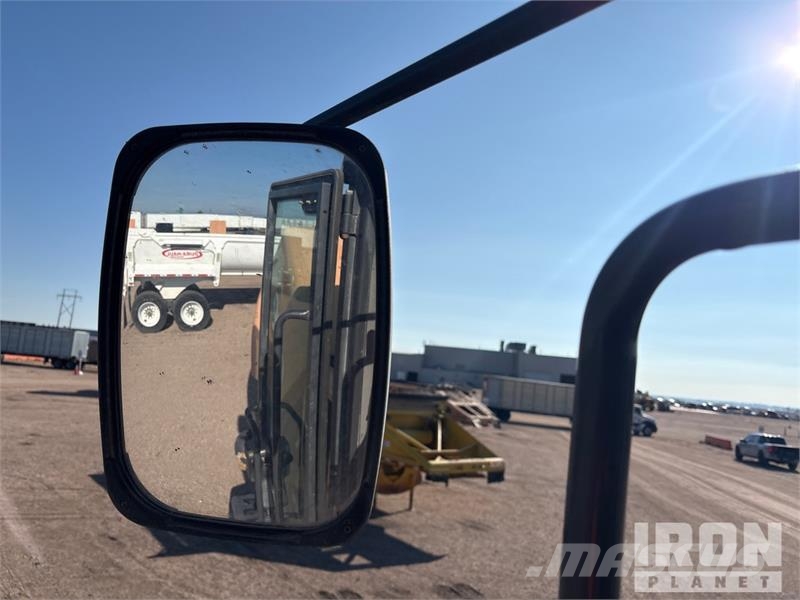 CASE 621G Wheel Loader Колесни товарачи