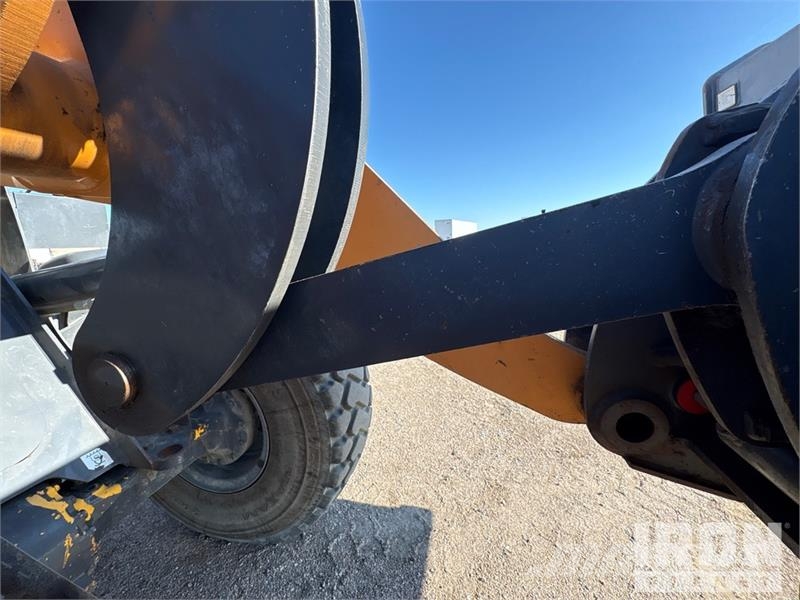 CASE 621G Wheel Loader Колесни товарачи