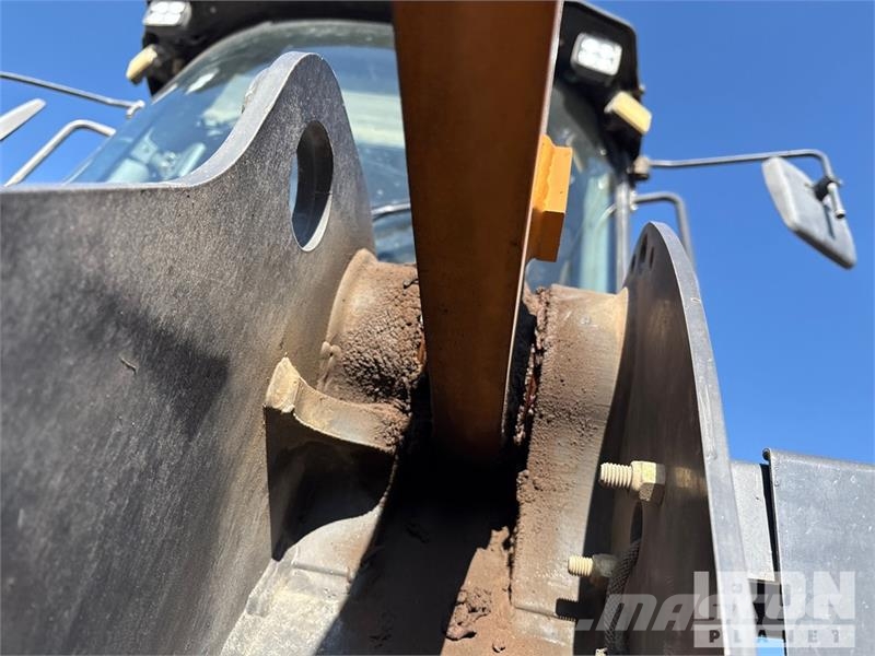 CASE 621G Wheel Loader Колесни товарачи