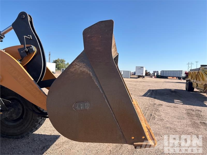 CASE 621G Wheel Loader Колесни товарачи