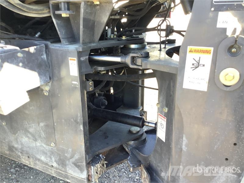 CASE 721G Wheel Loader Gumikerekes homlokrakodók
