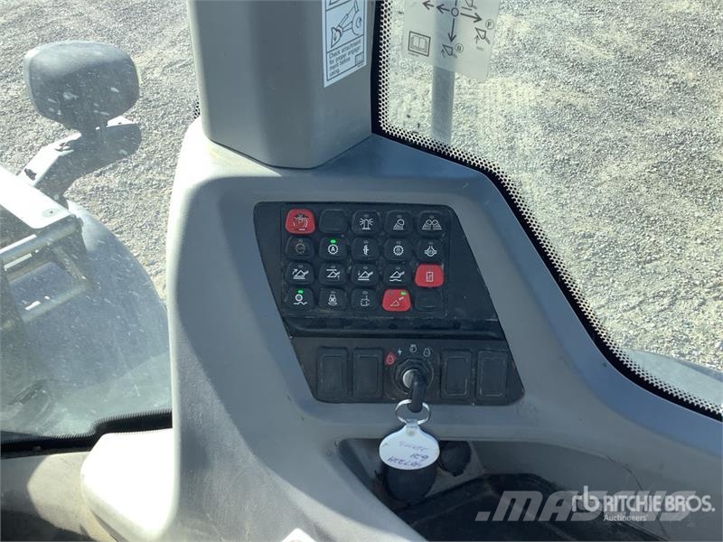 CASE 721G Wheel Loader Gumikerekes homlokrakodók