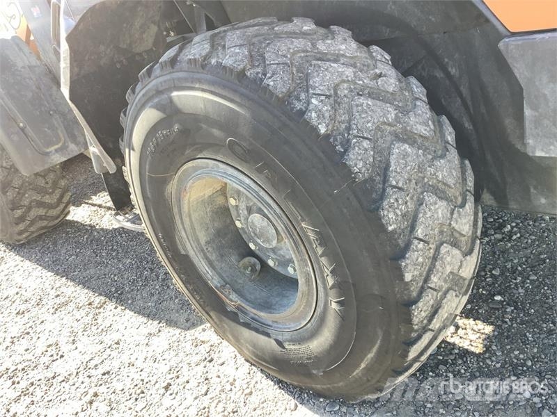 CASE 721G Wheel Loader Gumikerekes homlokrakodók