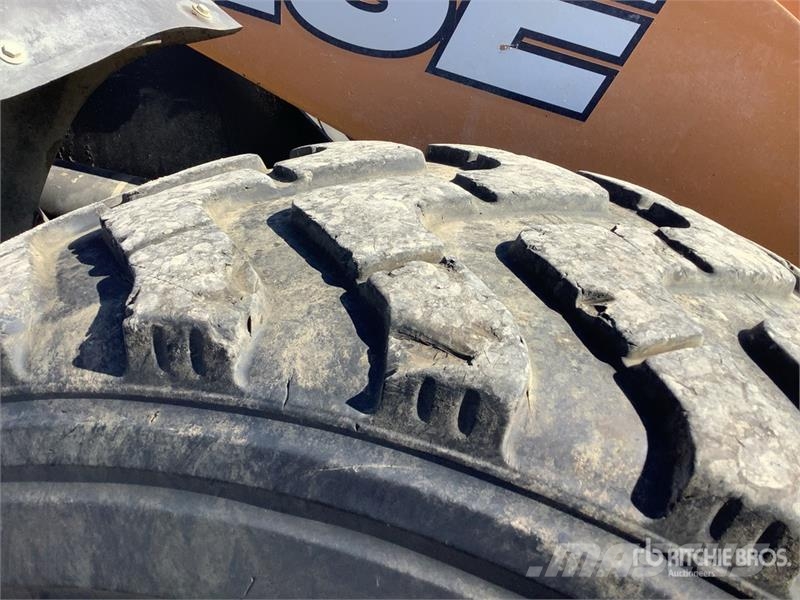 CASE 721G Wheel Loader Gumikerekes homlokrakodók