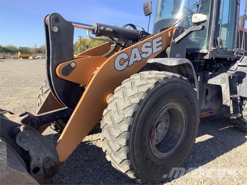 CASE 721G Wheel Loader Gumikerekes homlokrakodók
