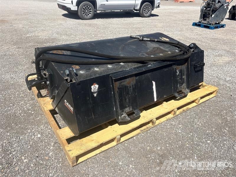CASE 74 in Skid Steer Sweeper فرش