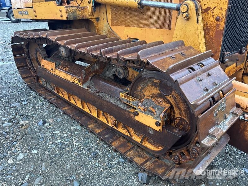 CASE 850G Crawler Dozer بلدوزرات مجنزرة