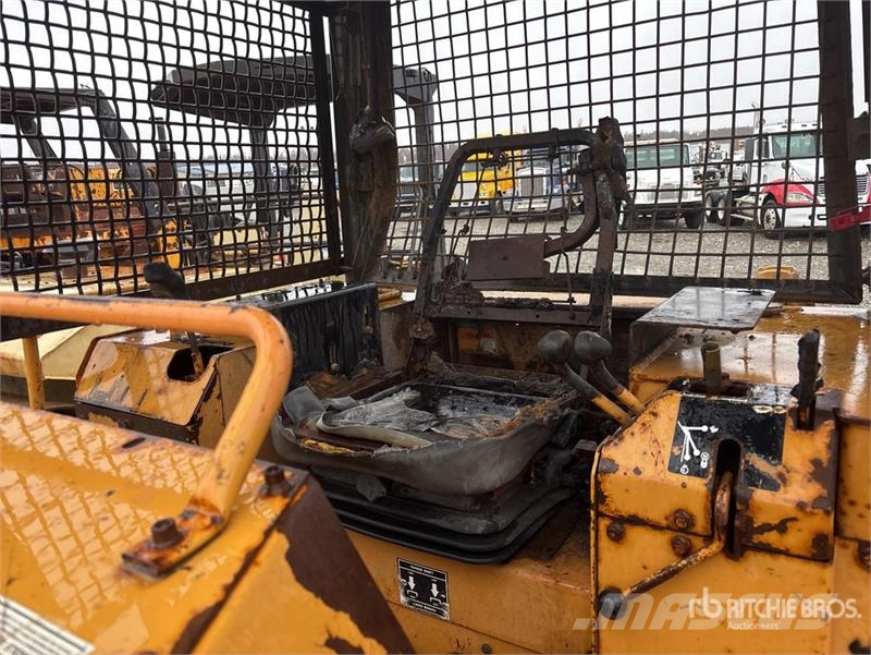 CASE 850G Crawler Dozer بلدوزرات مجنزرة