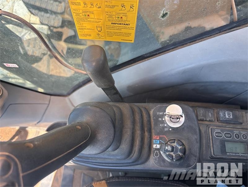 CASE CX145D SR Tracked Excavator 履带挖掘机
