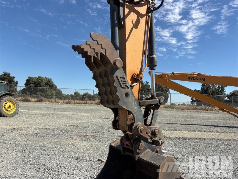 CASE CX145D SR Tracked Excavator 履带挖掘机