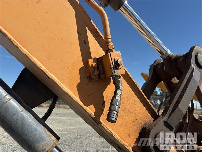 CASE CX145D SR Tracked Excavator 履带挖掘机