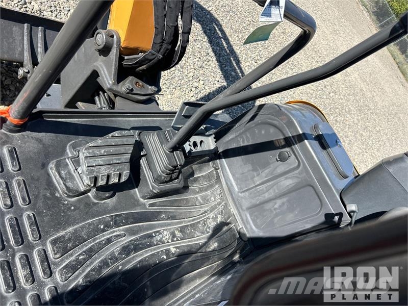CASE CX17C Mini Excavator Minibagger < 7t