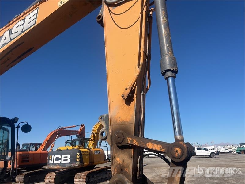 CASE CX210D Raupenbagger