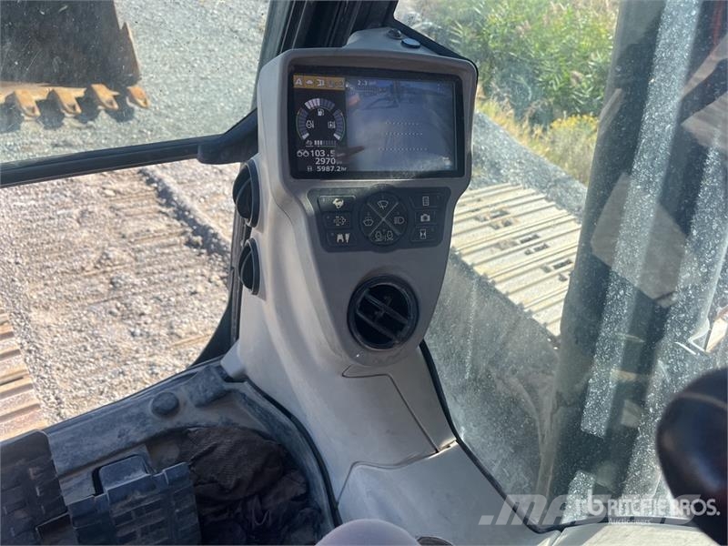 CASE CX210D Raupenbagger