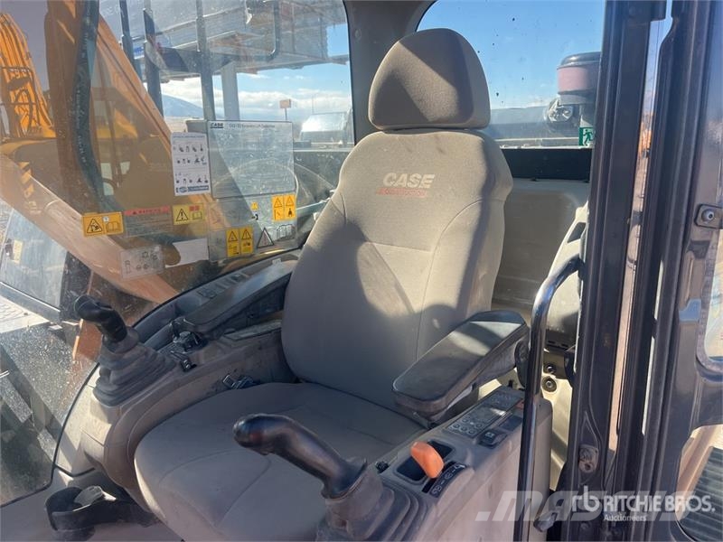 CASE CX210D Raupenbagger