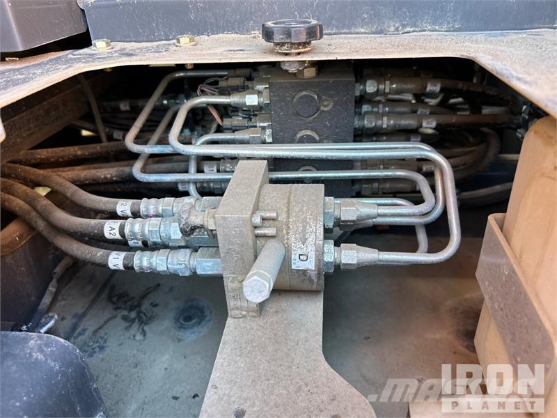 CASE CX220E Tracked Excavator Raupenbagger