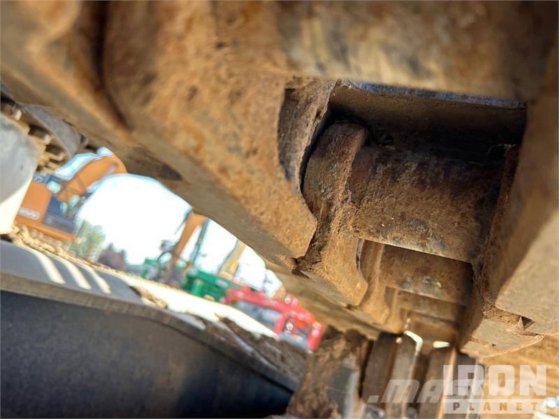 CASE CX220E Tracked Excavator Raupenbagger