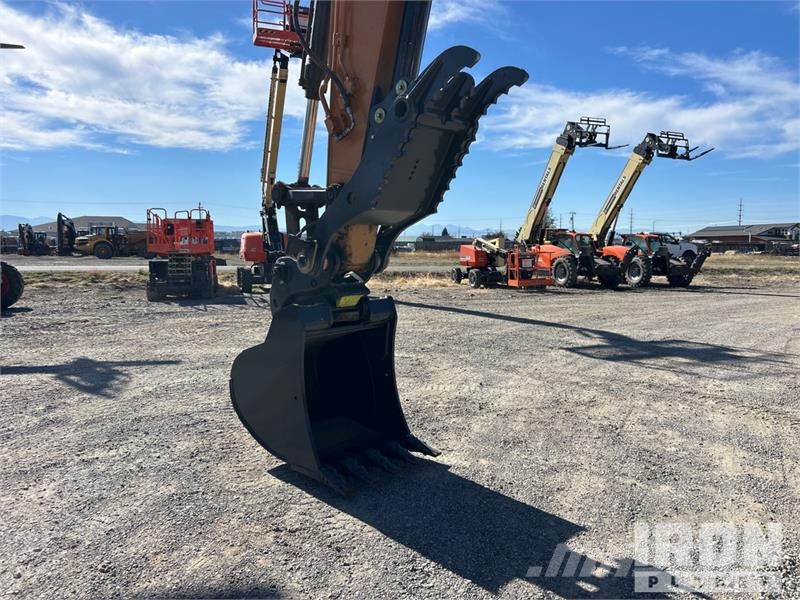 CASE CX220E Tracked Excavator Raupenbagger