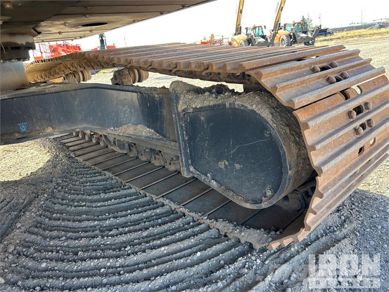 CASE CX220E Tracked Excavator Raupenbagger