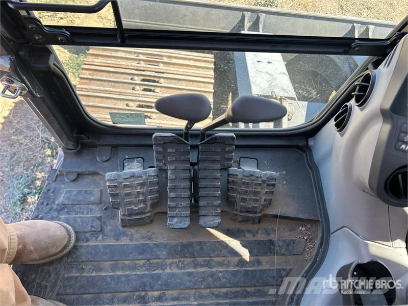 CASE CX245DSR Tracked Excavator 大型油圧ショベル12t以上（パワーショベル・ユンボ）