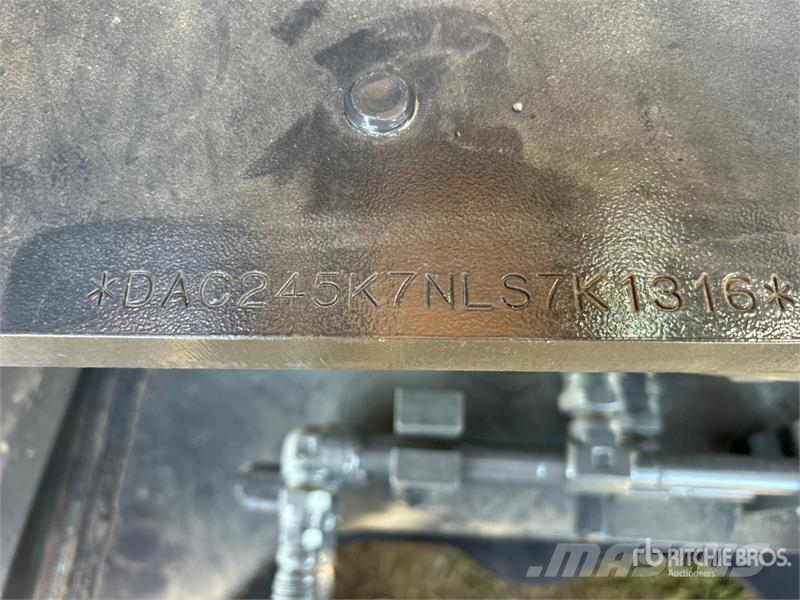CASE CX245DSR Tracked Excavator 大型油圧ショベル12t以上（パワーショベル・ユンボ）