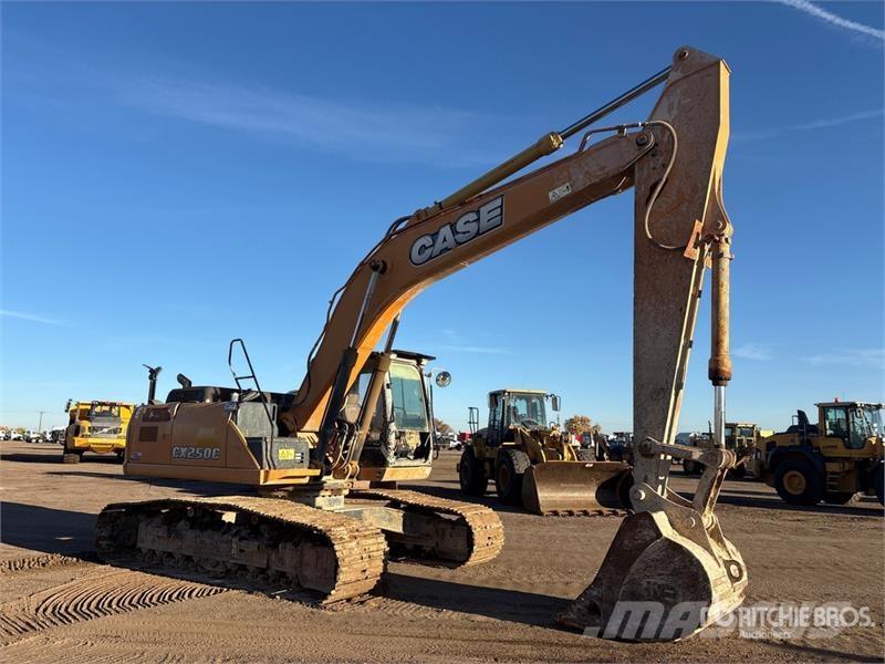 CASE CX250C Tracked Excavator Kāpurķēžu ekskavatori