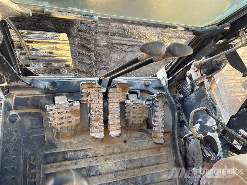 CASE CX250C Tracked Excavator Kāpurķēžu ekskavatori