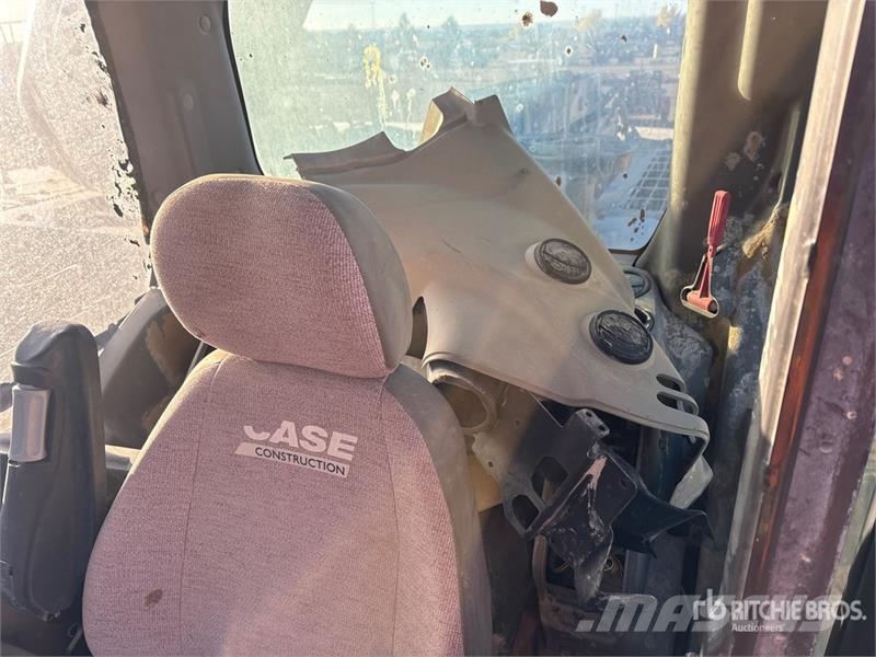 CASE CX250C Tracked Excavator Kāpurķēžu ekskavatori