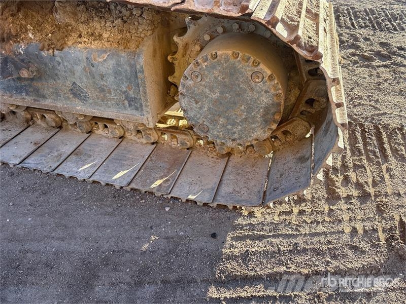 CASE CX250C Tracked Excavator Kāpurķēžu ekskavatori