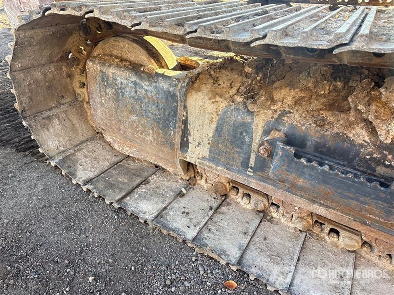 CASE CX250C Tracked Excavator Kāpurķēžu ekskavatori