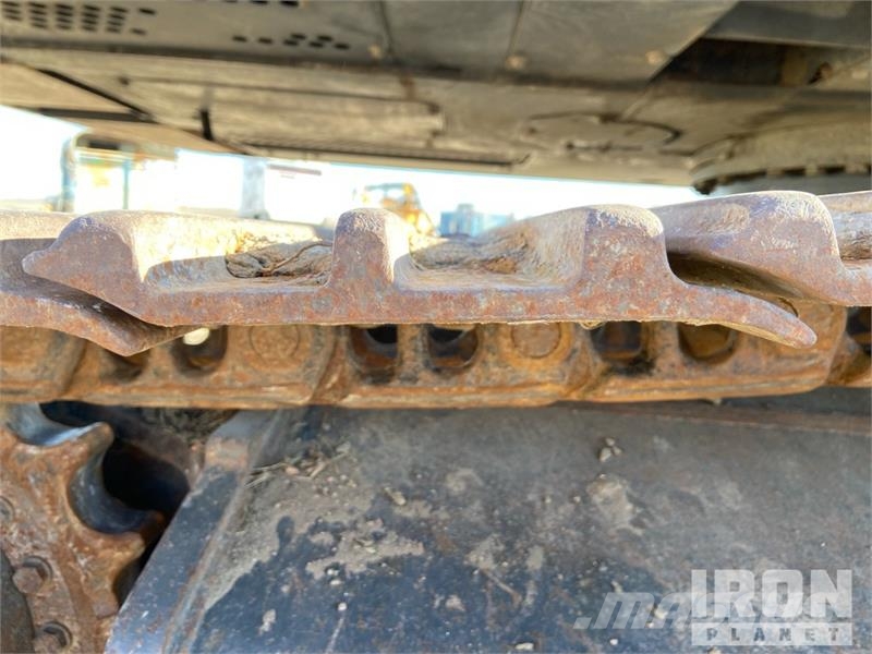 CASE CX250D Tracked Excavator Escavatori cingolati