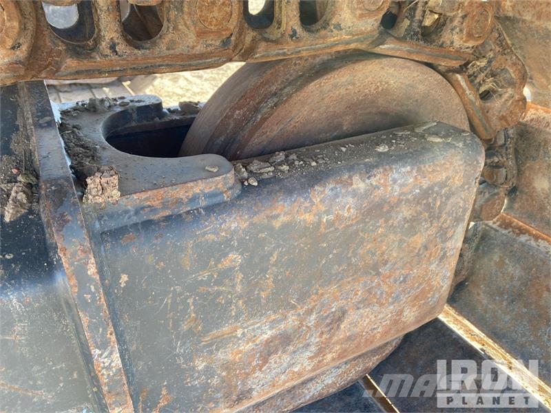 CASE CX250D Tracked Excavator Escavatori cingolati