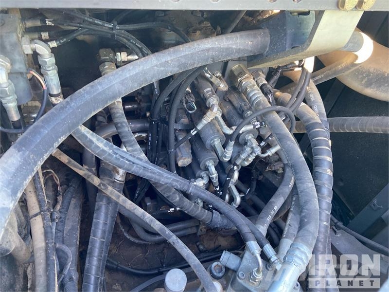 CASE CX250D Tracked Excavator Escavatori cingolati