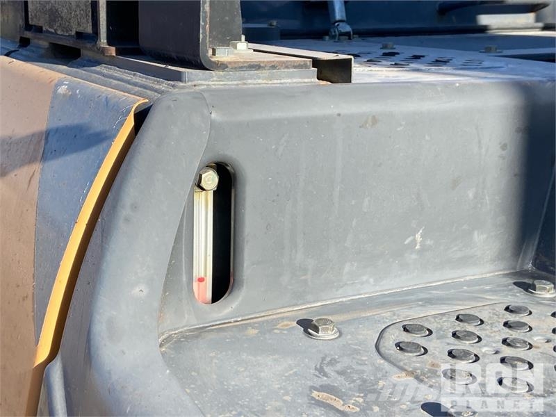 CASE CX250D Tracked Excavator Escavatori cingolati