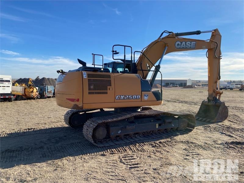 CASE CX250D Tracked Excavator Escavatori cingolati