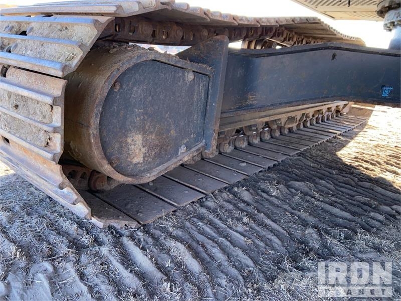 CASE CX250D Tracked Excavator Escavatori cingolati