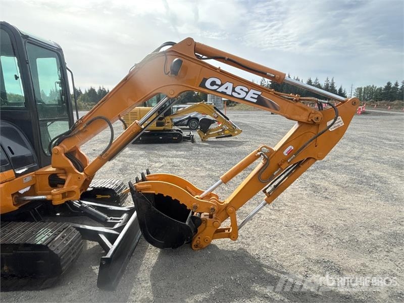 CASE CX55B Mini Excavator Miniescavatori