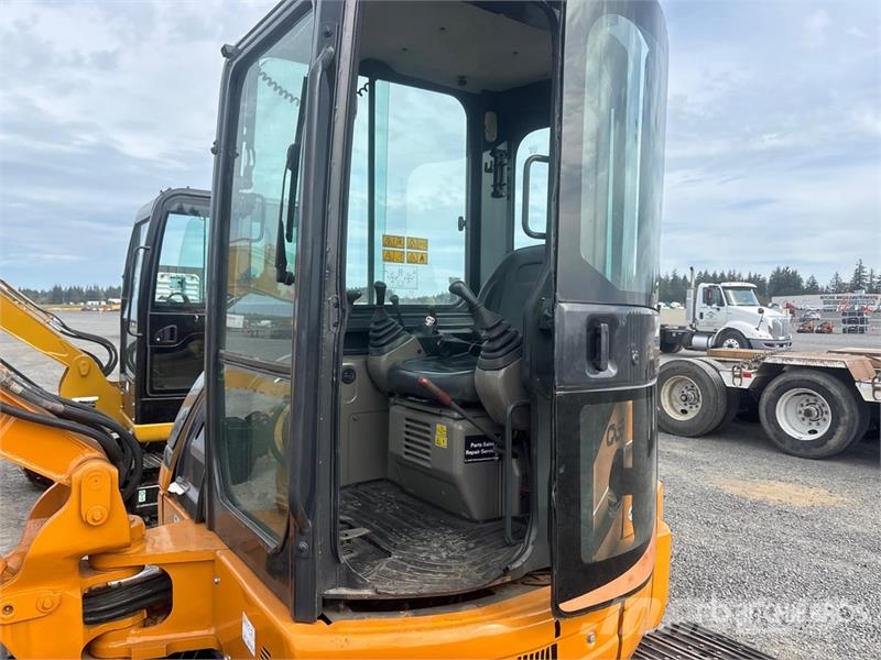 CASE CX55B Mini Excavator Miniescavatori