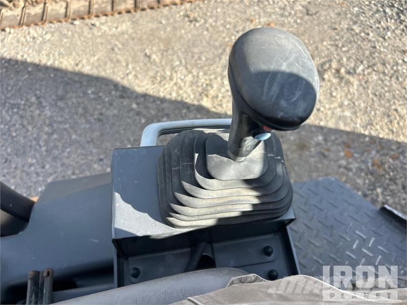 CASE DV23D Double Drum Roller Porinių būgnų volai
