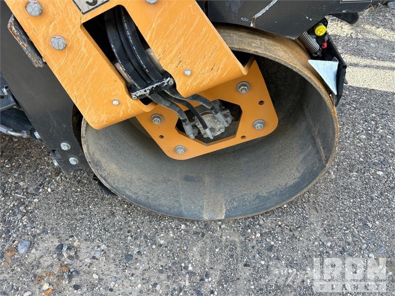 CASE DV23D Double Drum Roller Porinių būgnų volai