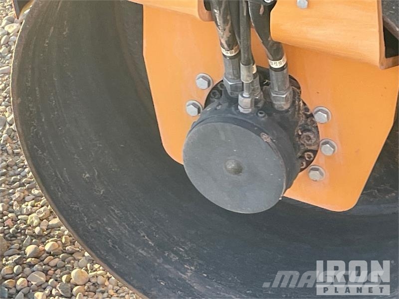CASE DV23E Double Drum Roller Valjci sa dvojnim bubnjem