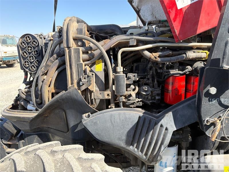 CASE Farmall 80N 4WD Tractor Traktorji