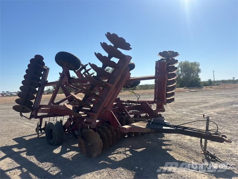 Case IH 596 24 ft 4 in Semi-Mount Tandem Breaking Disc Tanjirače