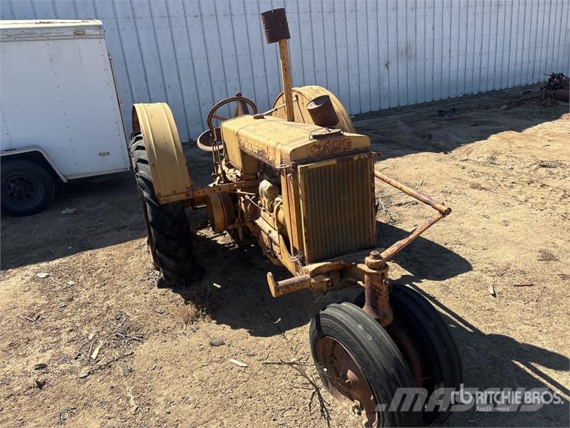 Case IH CC 2WD Tractor Traktoren
