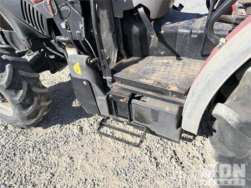 Case IH Farmall 110N 4WD Tractor Traktoren