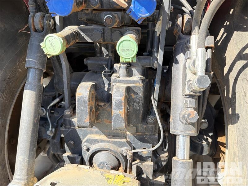Case IH Farmall 110N 4WD Tractor Traktoren