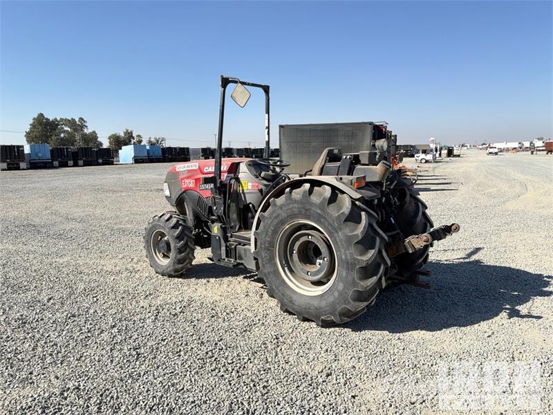 Case IH Farmall 110N 4WD Tractor Traktoren