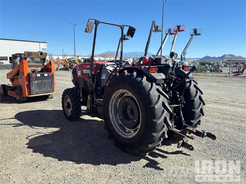 Case IH Farmall 80N 4WD Tractor Traktorji