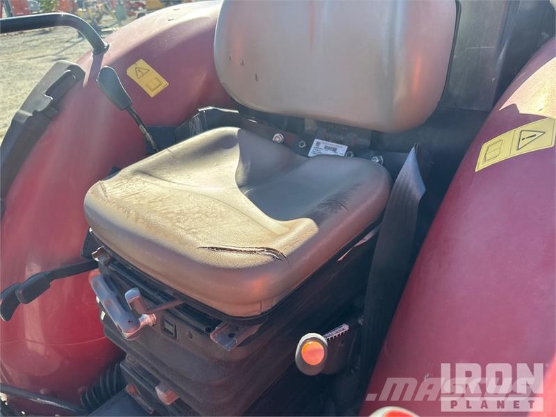 Case IH Farmall 80N 4WD Tractor Traktorji